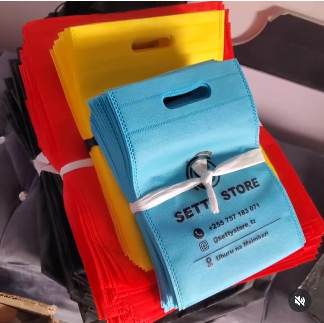 Packing bags